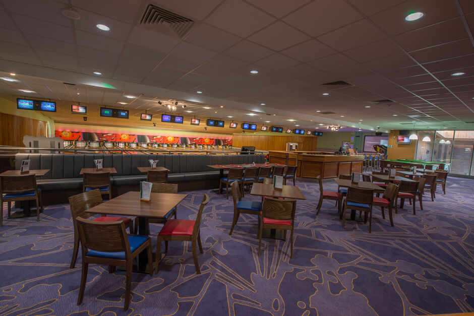 Prices & Packages Bowling prices and packages at Deer Park